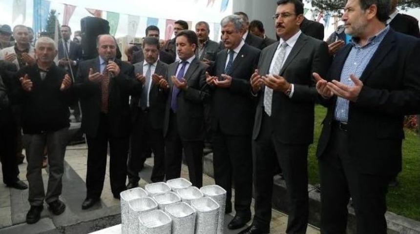 Ak Parti Malatya Milletvekili B&uuml;lent T&uuml;fenkci, Hayvan &Uuml;reticileri İle Bir Araya Geldi