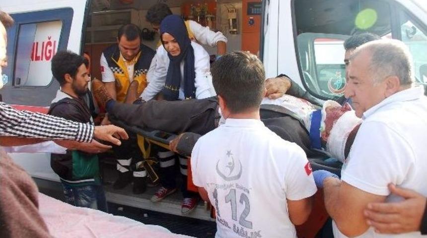 Adıyaman&rsquo;da Otomobil Takla Attı: 4 Yaralı