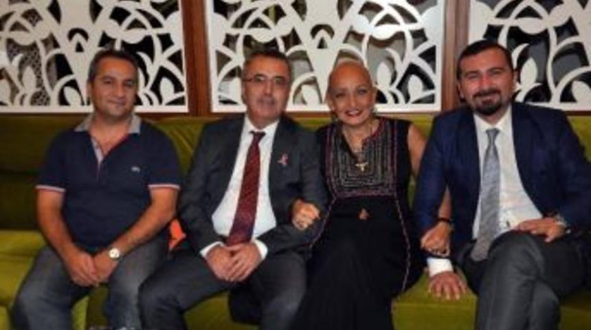 Meme Kanserine Tango İle Dikkat &Ccedil;ektiler