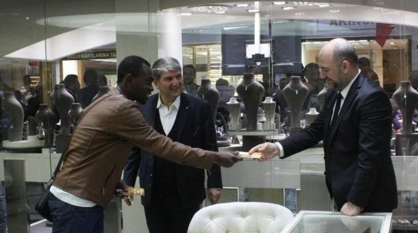 Ak Parti Osmangazi&rsquo;ye Uluslararası Destek