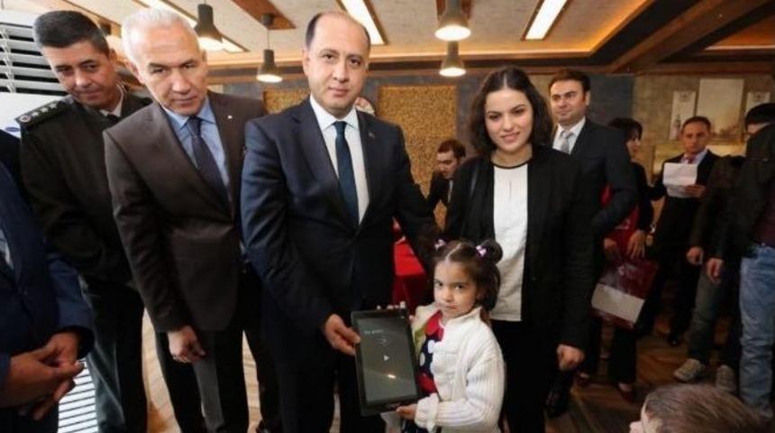 Şehit &Ccedil;ocuklarına Hediye Bilgisayar