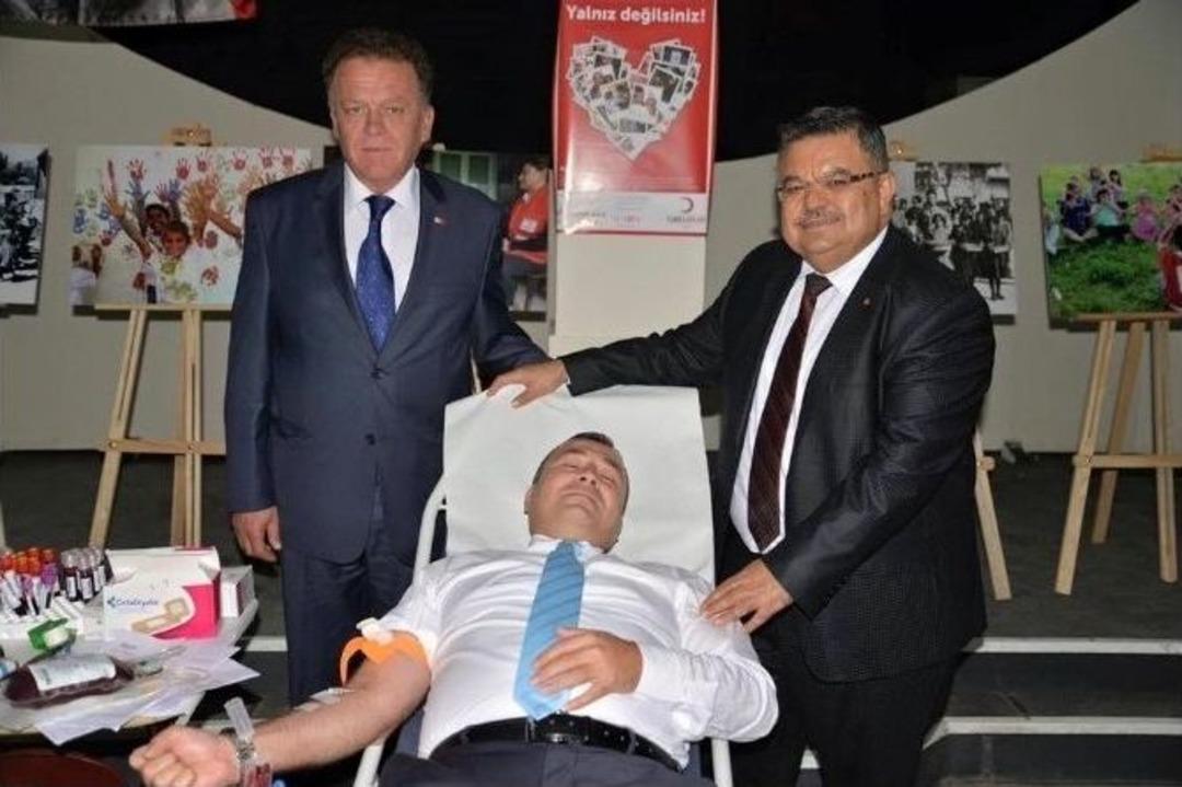 Bilecik Belediyesi&rsquo;nden Kızılay&rsquo;ın Kan Bağışı &Ccedil;alışmasına Destek
