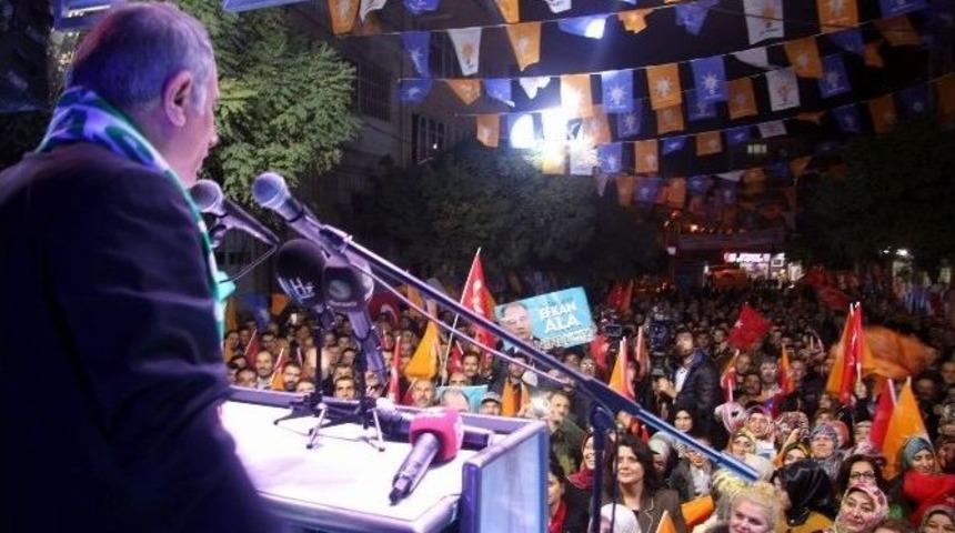 Efkan Ala : &ldquo;bir Direksiyonda &Uuml;&ccedil; Kişi Oturmaz&rdquo;