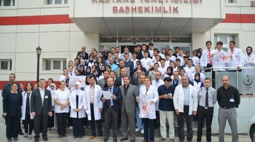 Tosya&rsquo;da Sağlık &Ccedil;alışanları Ter&ouml;r&uuml; Lanetledi