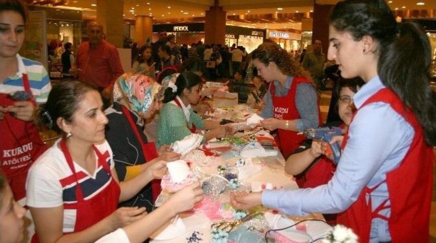 Piazza&rsquo;dan Şanlıurfalı Kadınlara Keyifli At&ouml;lye