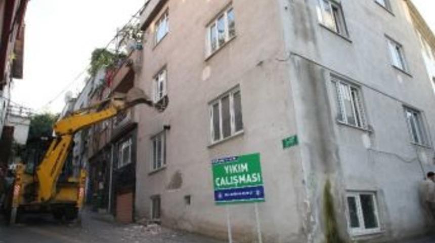 B&uuml;y&uuml;kşehir Bir D&uuml;ğ&uuml;m&uuml; Daha &Ccedil;&ouml;z&uuml;yor