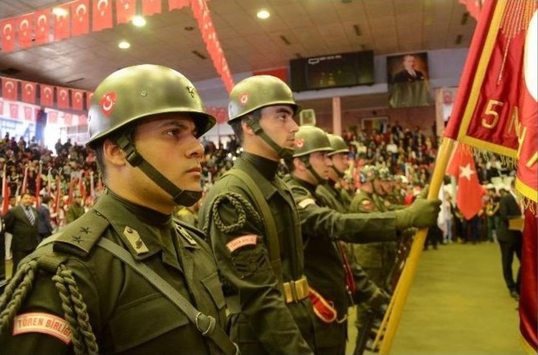 Askeri Duygulandıran Cumhuriyet Kutlaması