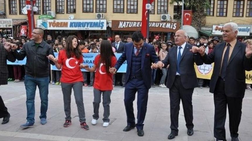 Cumhuriyet Bayramı &Uuml;rg&uuml;p&rsquo;te Kutlandı