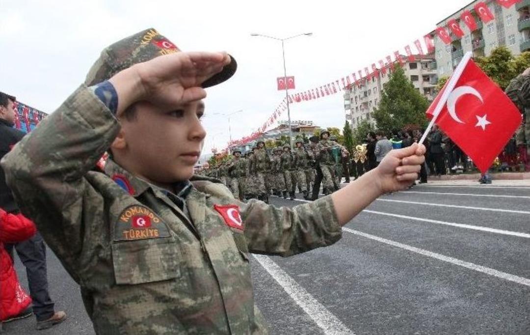 Elazığ&rsquo;da 29 Ekim Cumhuriyet Bayramı Coşkuyla Kutlandı