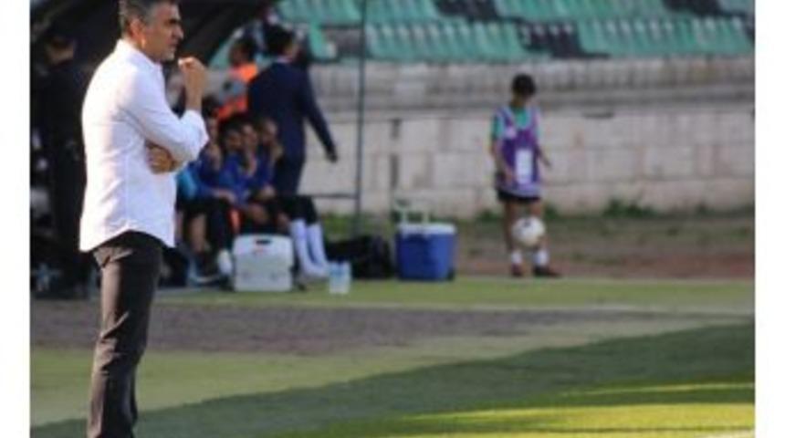 Denizlispor&rsquo;da Altıparmak&rsquo;tan Oyuncularına Sert Uyarı