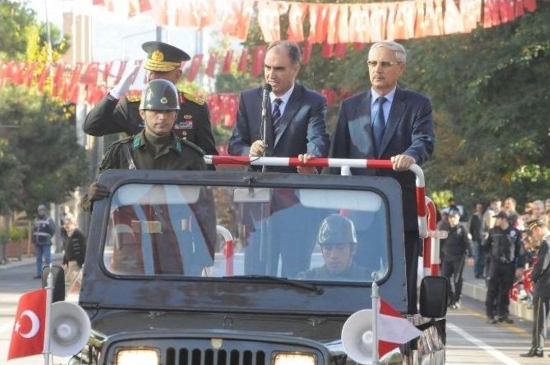 Isparta&rsquo;da Cumhuriyet Coşkusu