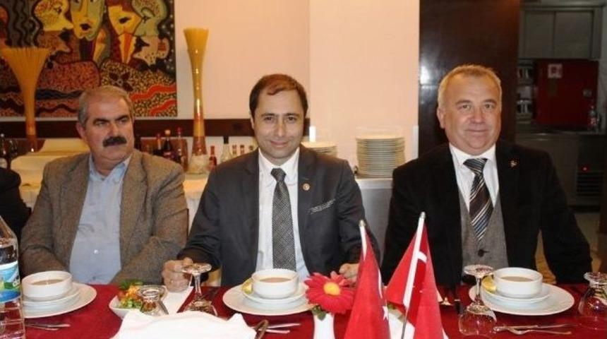 Mhp’li Tuna, Başkan Gökhan Ve Chp’li Erkek’e Yüklendi