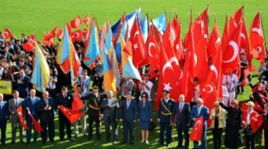 29 Ekim Coşkusu K&ouml;rfez&rsquo;i Sardı