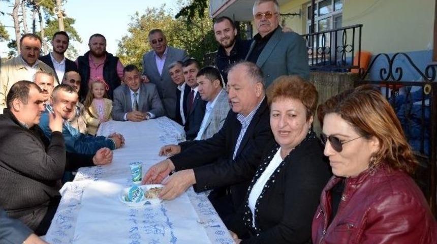 Karşıyaka Mahallesinde Aşure Etkinliği