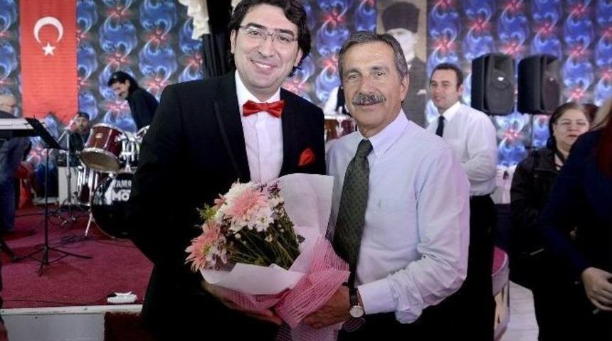 Tepebaşında Coşkulu 29 Ekim Kutlaması