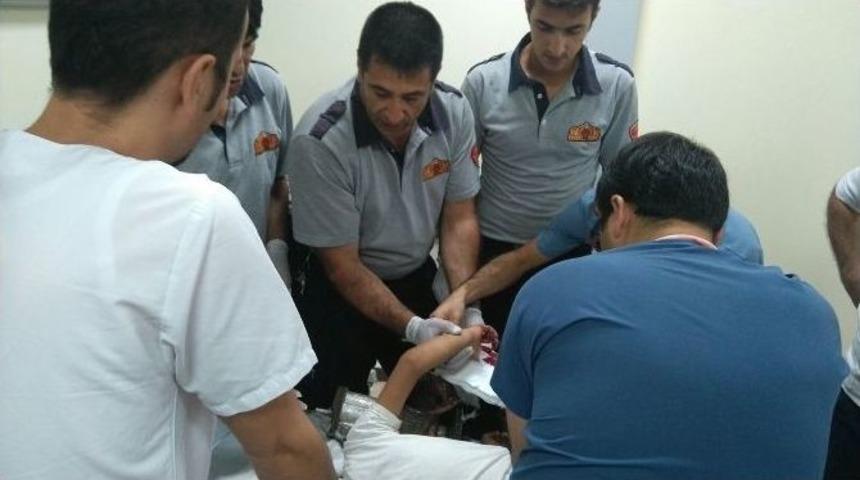 Elini Kıyma Makinesine Kaptırdı