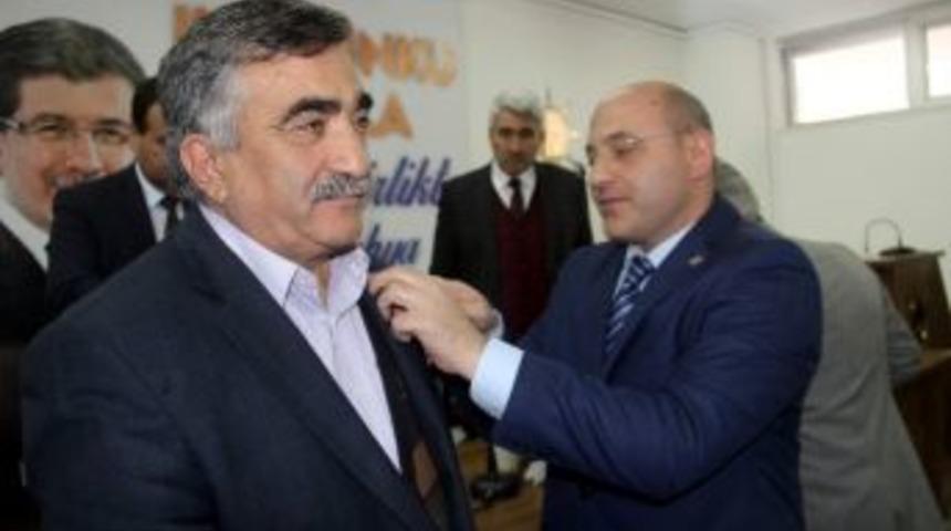 İsmail &Ccedil;elik Ak Parti&rsquo;de