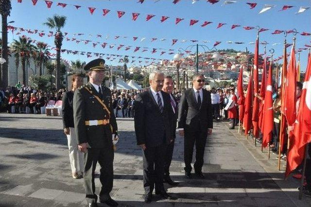 Kuşadası’nda Cumhuriyet Bayramı Kutlamaları