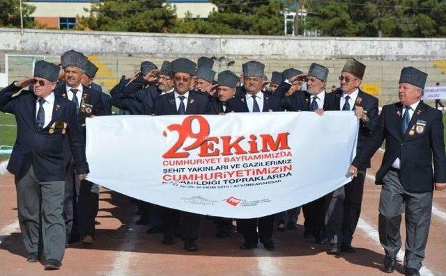 29 Ekim Cumhuriyet Bayramı Afyonkarahisar’da Coşkuyla Kutlandı