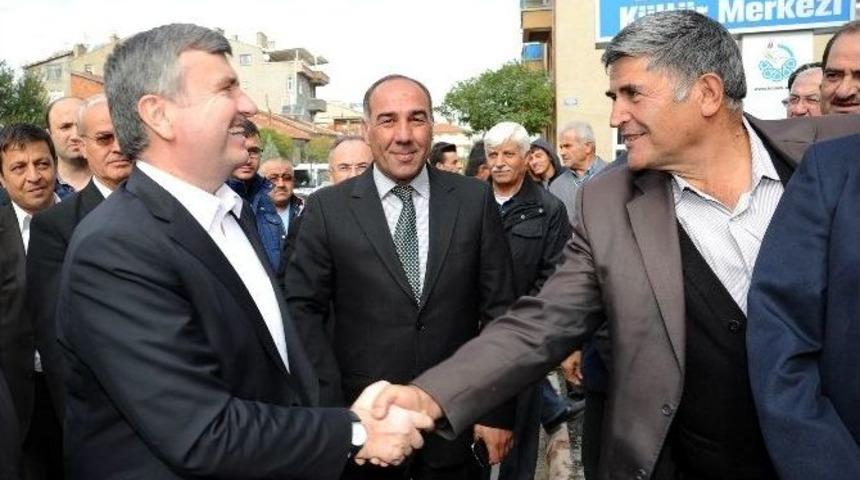 &Ouml;zdemir Ve Aky&uuml;rek Doğanhisarlılarla Buluştu