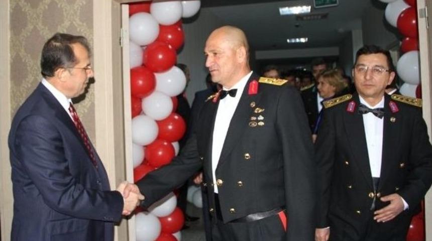 Van&rsquo;da Cumhuriyet Bayramı Resepsiyonu