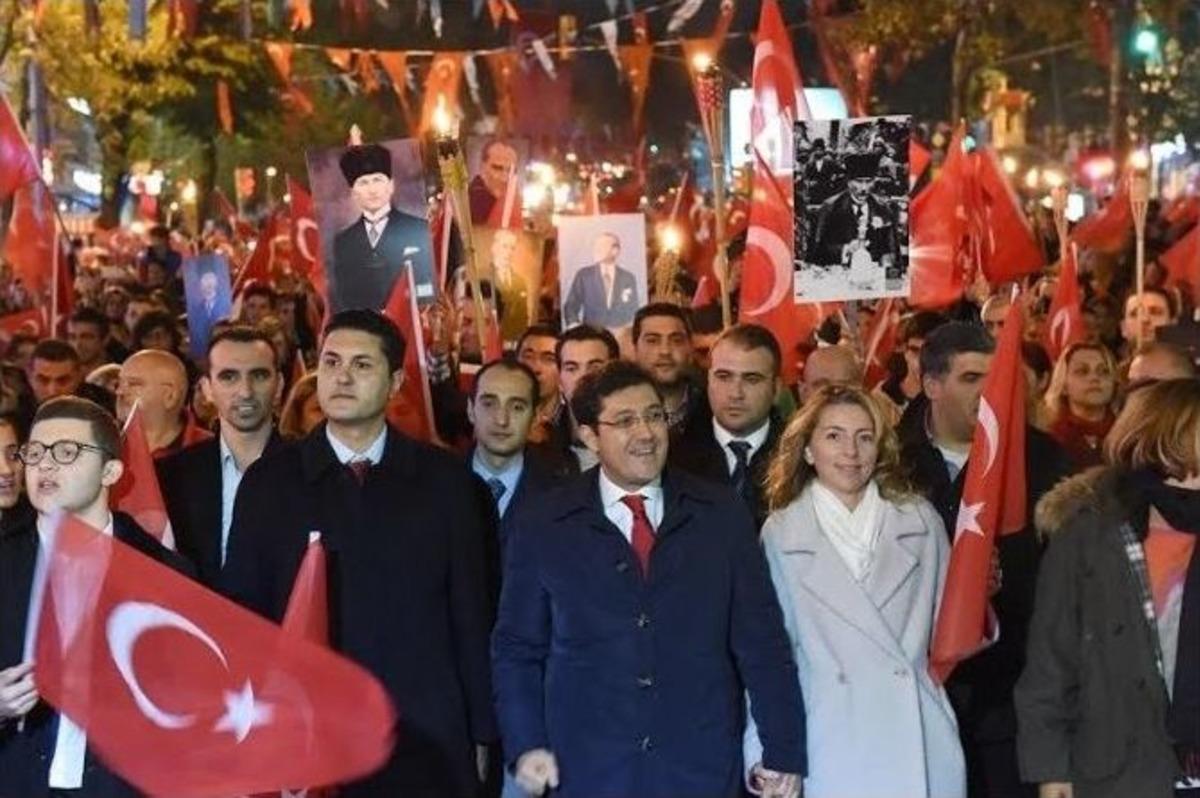 Beşiktaş&rsquo;ta Coşkulu Cumhuriyet Kutlaması
