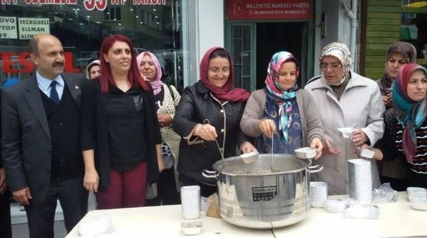 Mhp Aşure Dağıttı