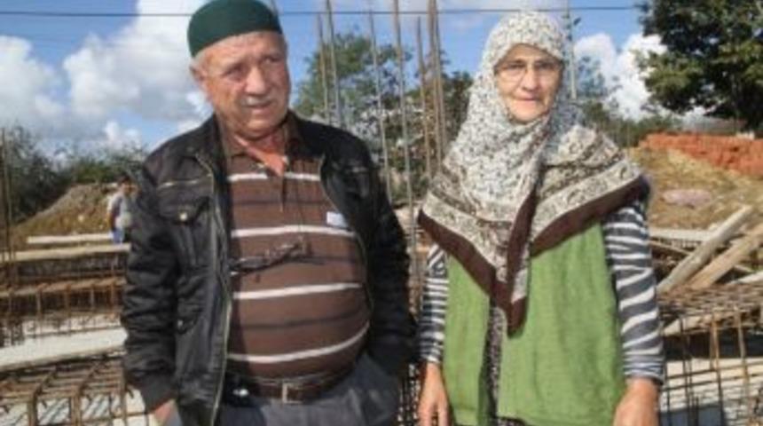 Evi Yanan Aileye B&uuml;y&uuml;kşehir Yeni Ev Yapıyor