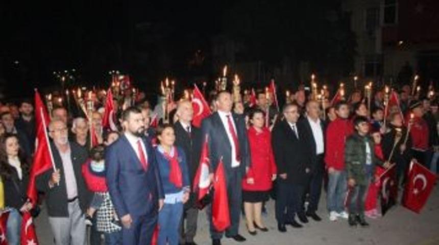 Chp Kartepe&rsquo;de Cumhuriyet Coşkusu