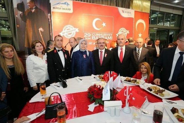 Bursa Valiliği’nden Cumhuriyet Resepsiyonu 1