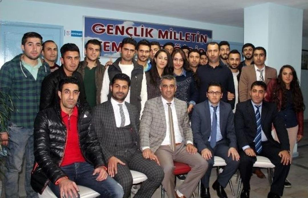 Ağrı Hakemlerinden G&ouml;rkemli A&ccedil;ılış