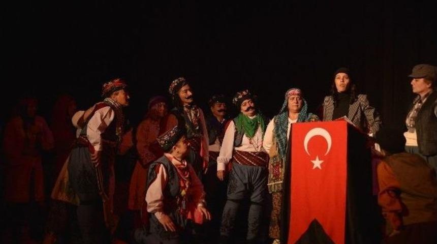 Annelerden Cumhuriyet Bayramı&rsquo;na &Ouml;zel Oyun