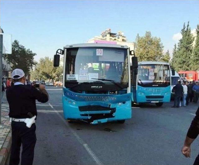 Kahramanmaraş’ta Trafik Kazası: 1 Ölü, 2 Yaralı