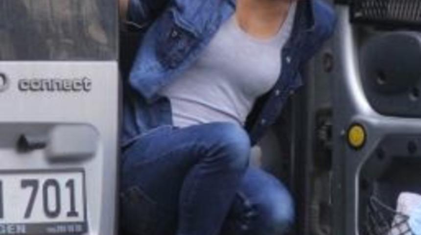 &Ccedil;alacak Bir Şey Bulamayınca Ka&ccedil;arken Yakalandılar