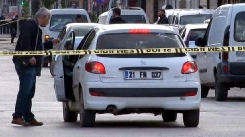 Ş&uuml;pheli Ara&ccedil; Olay Yerinden G&ouml;t&uuml;r&uuml;ld&uuml;