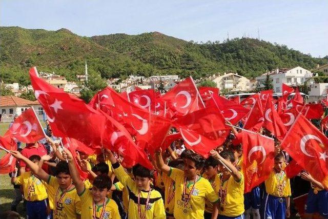 Marmaris’te U11 Cup Cumhuriyet Futbol Şenliği Sona Erdi