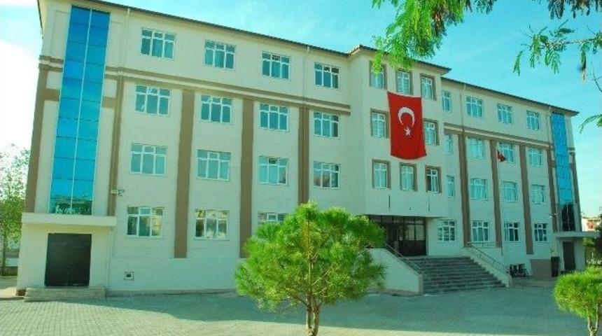Şehit Uğur Yıldız&rsquo;ın Adı İmam Hatip Ortaokulu&rsquo;nda Yaşayacak