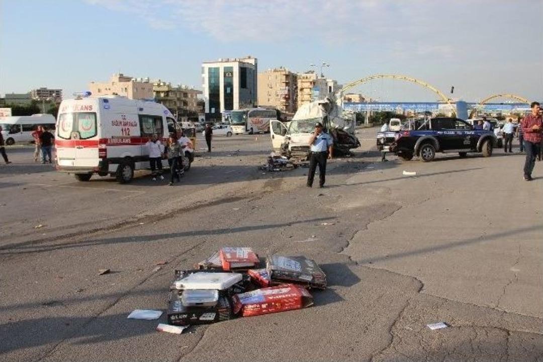 Freni Patlayan Yolcu Otob&uuml;s&uuml; Dehşet Sa&ccedil;tı: 5 Yaralı