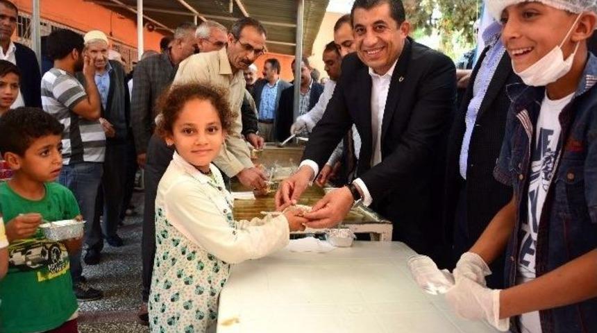 Ceylanpınar Belediyesi&rsquo;nden 10 Bin Kişilik Aşure İkramı