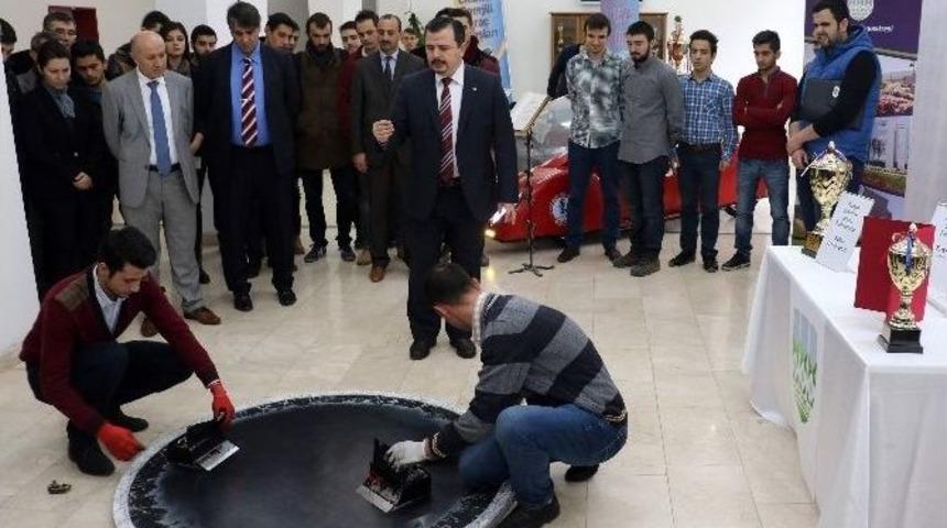 D&uuml;nyanın Yeni Başpehlivanı &lsquo;sakin&rsquo; Robot
