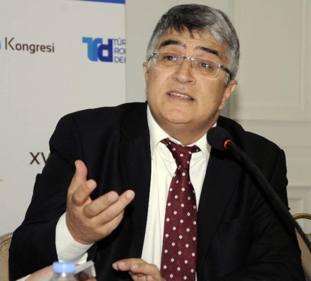 Bel Ağrısı, Sanat&ccedil;ı Suna Pekuysal Hastalığı Denilince &Ouml;nemseniyor