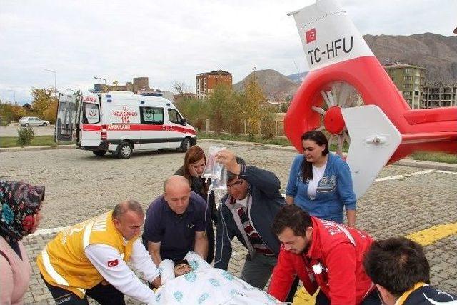 Sağlık Teknisyeni Nöbete Giderken Şarampole Uçtu