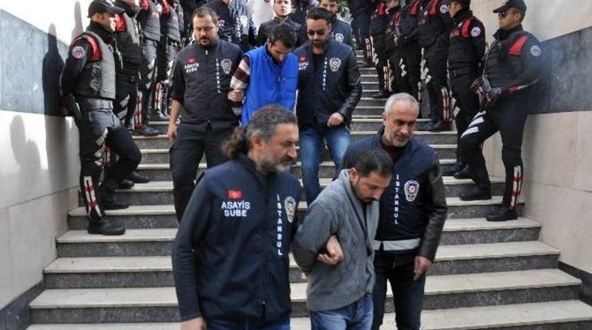 Sahte Alkol Satışı İle İlgilş Gözaltına Alınan Zanlılar Adliyeye Sevk Edildi