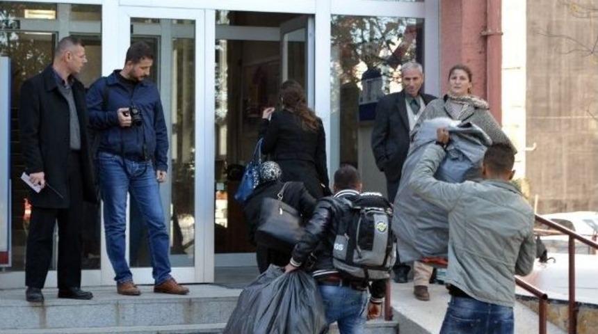 Suriyelilerin Yeni Toplanma Ve Dağıtım Noktası Keşan Oldu