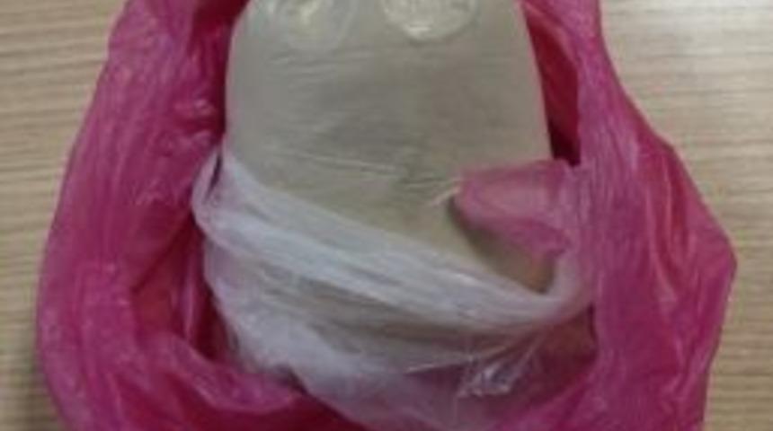 Rize&rsquo;de Azerbaycan Uyruklu Bir Şahsın Beline Zulalanmış Eroin Ele Ge&ccedil;irildi