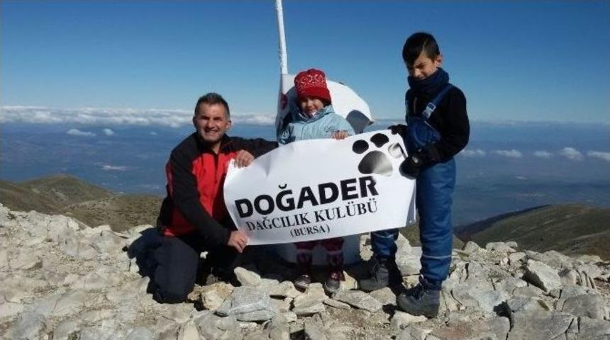 5 Yaşında Uludağ&rsquo;ın Zirvesine Tırmandı