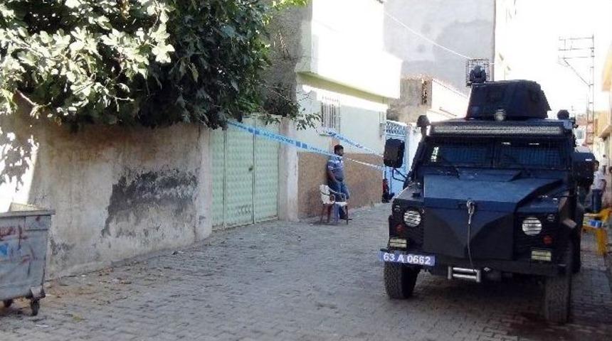 Ceylanpınar&rsquo;da Eve Bomba Atıldı