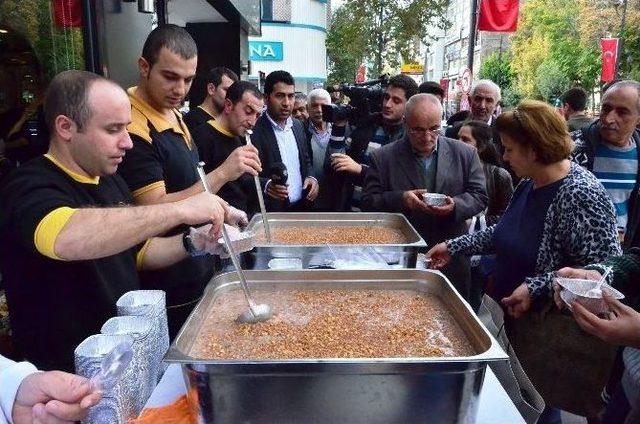 Aşure’ye Yoğun İlgi