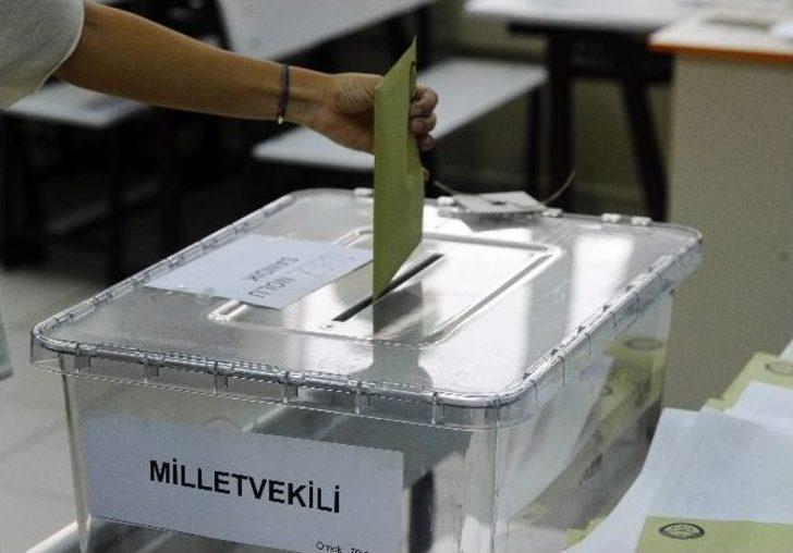 İstanbul’da Oy Verme İşlemi Başladı G1