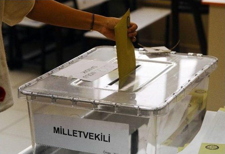 İstanbul’da Oy Verme İşlemi Başladı G2